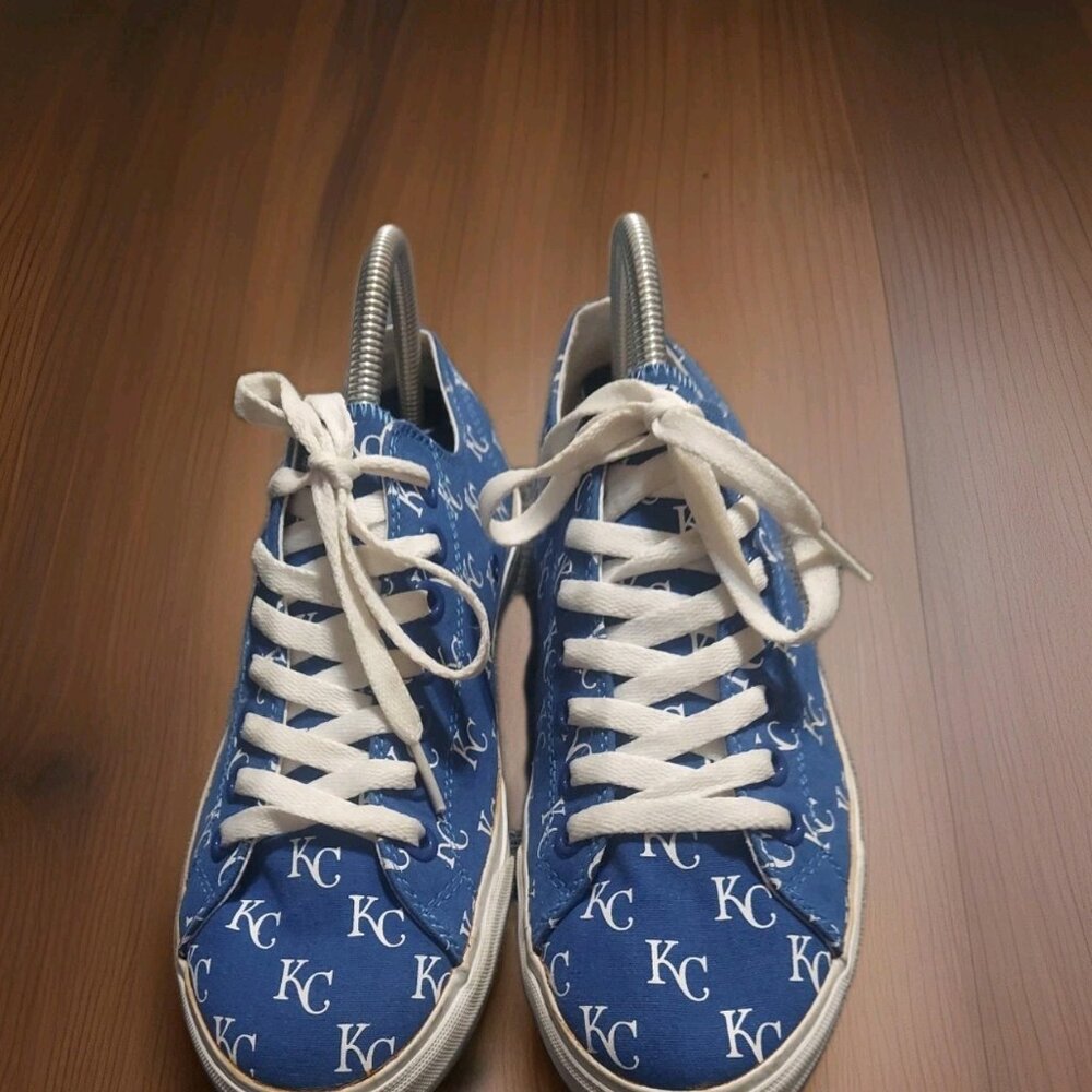 Row One MLB Kansas City Royals All Over KC Logo Lace Up Shoes Unisex M 7.5‎ W 9